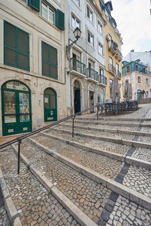 Chiado Duque Flat Hotel Lisbon Bagian luar foto