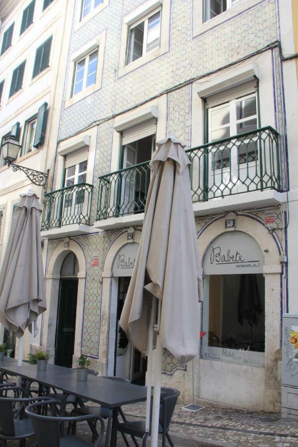 Chiado Duque Flat Hotel Lisbon Bagian luar foto